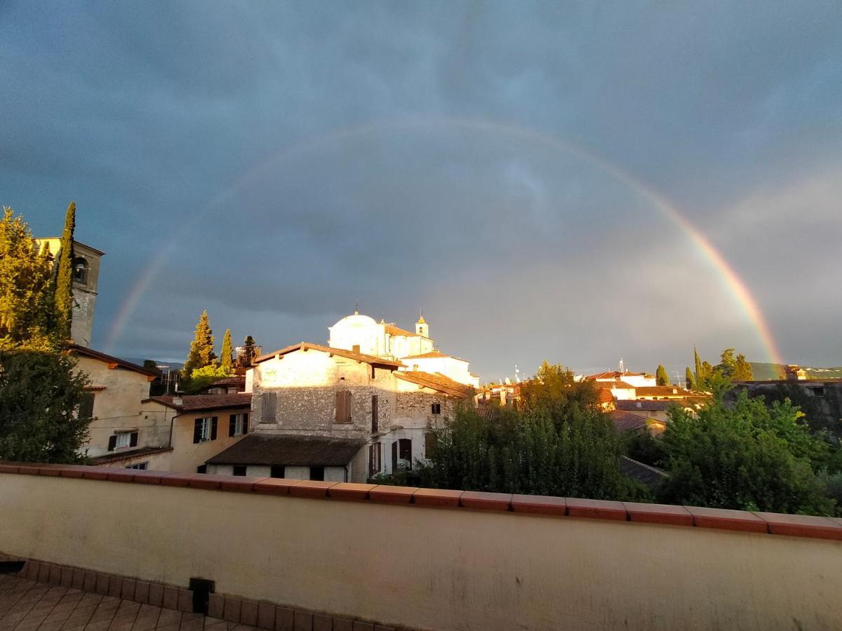 Borgo Antico Lägenhet San Felice del Benaco Exteriör bild