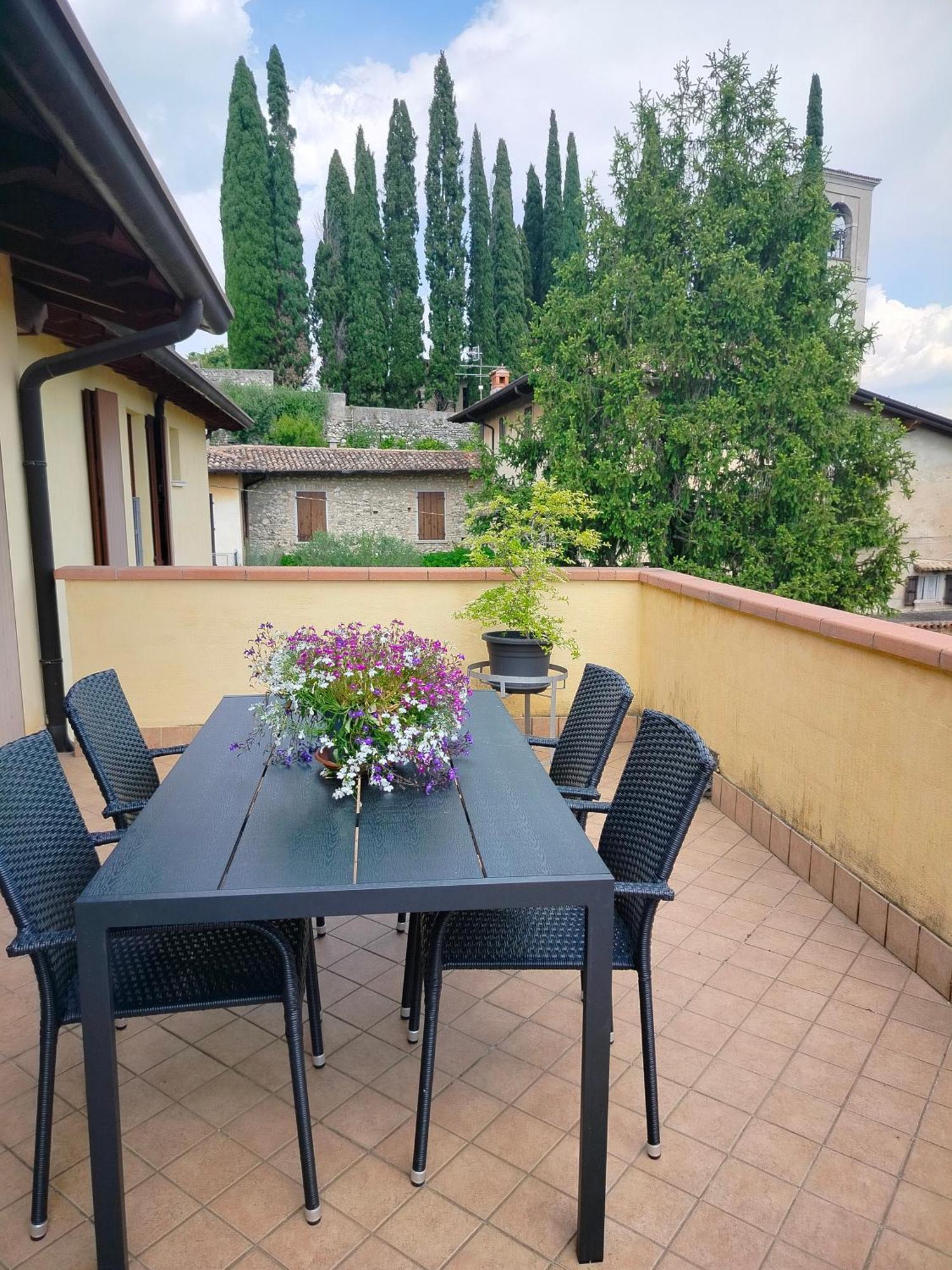 Borgo Antico Lägenhet San Felice del Benaco Exteriör bild